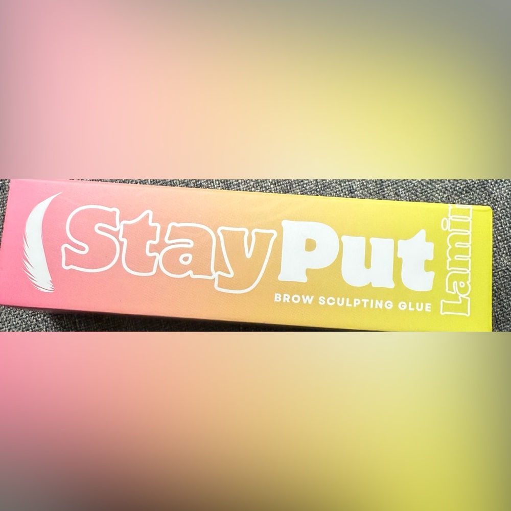 Stay Put Brow Sculpting Gel - Picture 6 of 6